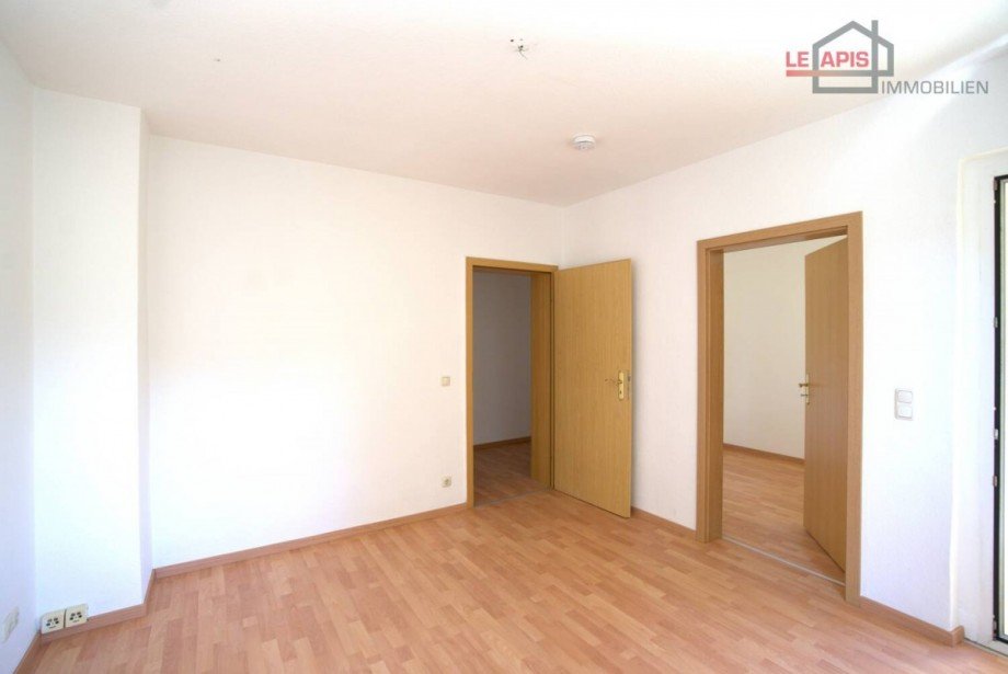 Zimmer 3 Etagenwohnung B�hlen