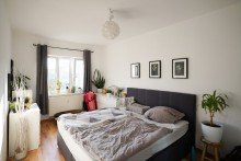 DSC00007 ATTRAKTIVE 2-RWG MIT BALKON IN GRNER LAGE VON LPZ.-WAHREN