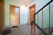 Treppenhaus +++PFIFFIGE 4-RWG MIT BALKON IN ATTRAKTIVER LAGE VON JENA-WINZERLA+++