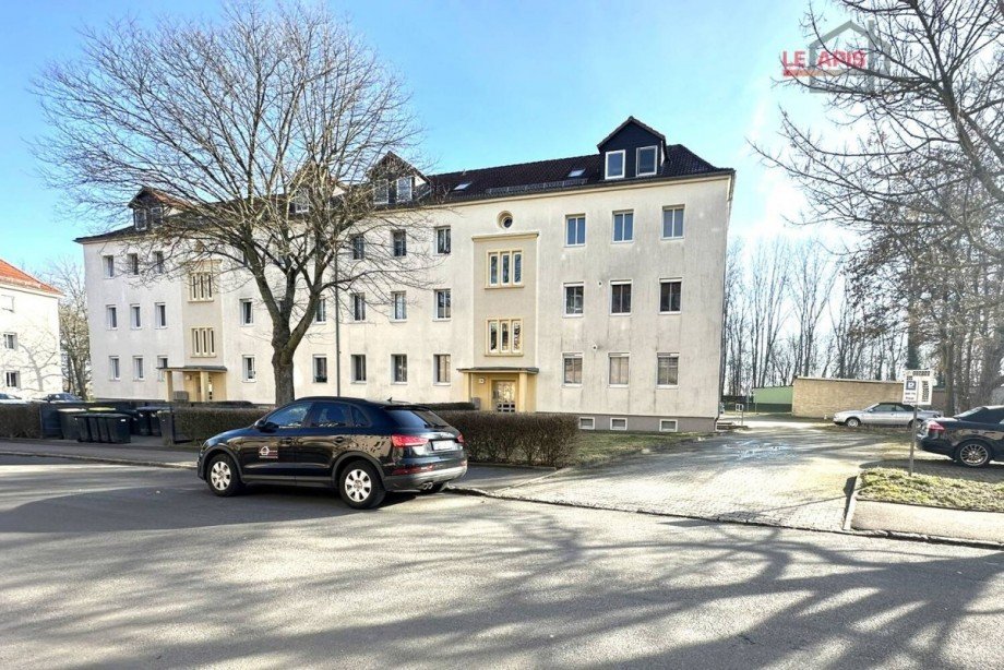 Hausansicht vorn Etagenwohnung B�hlen