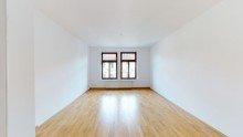Wohnzimmer +++Gro�e helle 2-Raum Familienwohnung mit Parkett und Balkon im Zentrum-S�d+++