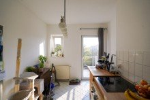 DSC00013 ATTRAKTIVE 2-RWG MIT BALKON IN GRNER LAGE VON LPZ.-WAHREN