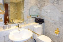 Masterbad +++ERSTBEZUG N. SAN.-TOP 3-RWG VOLLMBLIERT IN DUISBURGS BESTER LAGE MIT 2 BALKONEN, EBK UND GARTEN+++