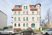 Hausansicht VILLA VON CARLOWITZ- EINE 3-RAUM-PERLE MIT BALKON IN LEIPZIG - GROZSCHOCHER