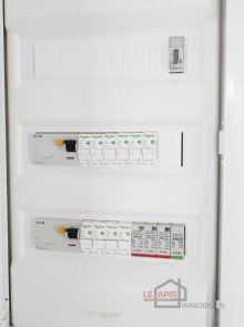 Elektro-Installation RUHIG GELEGENE 1-RWG IM BELIEBTEN STADTTEIL LEIPZIG-EUTRITZSCH | FRISCH RENOVIERT