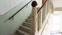 Treppenhaus RESERVIERT+++ERSTBEZUG NACH SANIERUNG - TOLLE, LICHTDURCHFLUTETE DG- 2.5-RWG+++