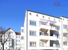 Hauptbild ATTRAKTIVE 2-RWG MIT BALKON U. HOBBYRAUM (DACHBODEN) IN GRNER U. BELIEBTER LAGE VON LPZ.-WAHREN