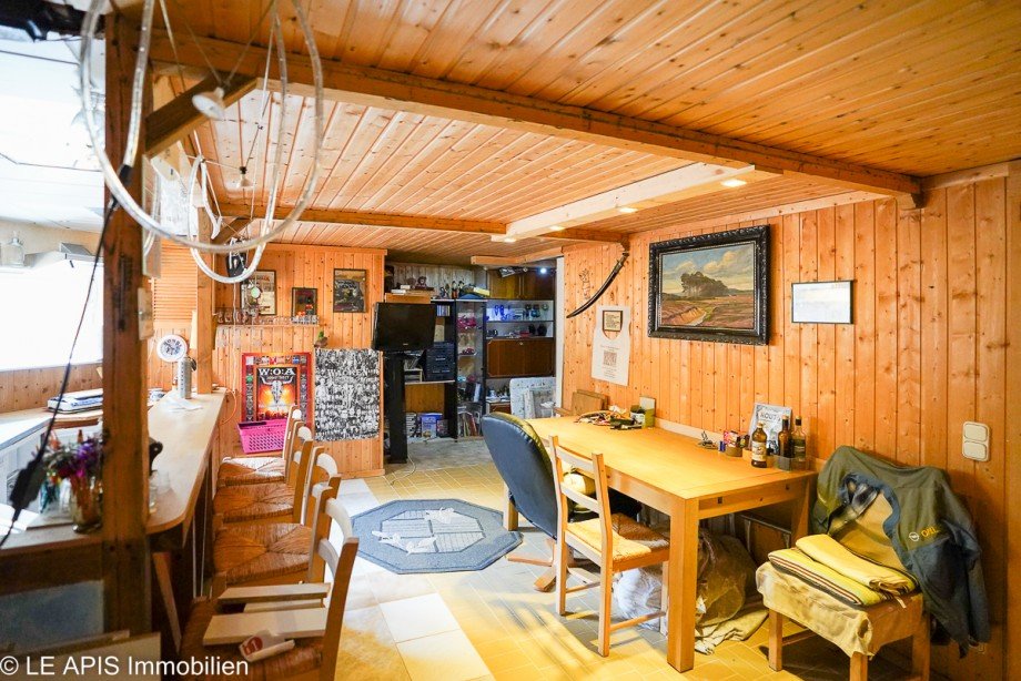Hobby- / Partyraum Souterrain Einfamilienhaus Gro�weitzschen