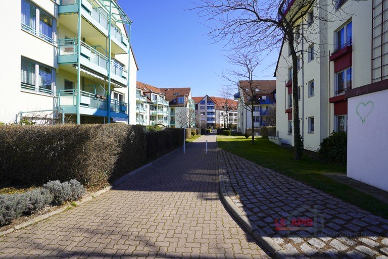 DSC03405 Leipzig / M�lkau Etagenwohnung +++PFIFFIGE 3-RWG MIT BALKON IN ATTRAKTIVER LAGE VON LEIPZIG-M�LKAU+++