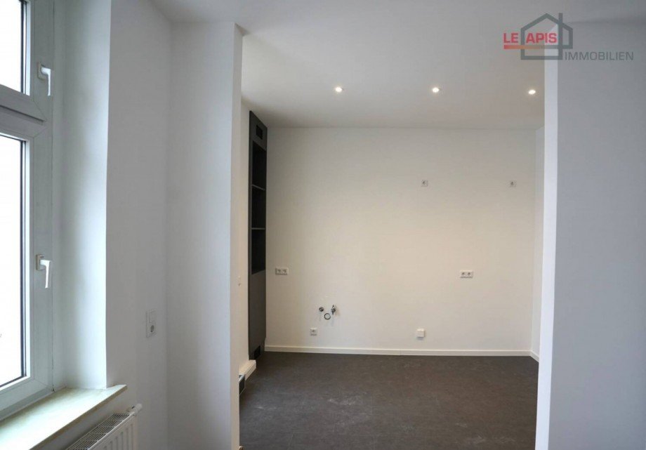 Blick v. Essbereich zur K�che Etagenwohnung Leipzig