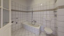 Masterbad RESERVIERT+++ERSTBEZUG NACH SANIERUNG - TOLLE, LICHTDURCHFLUTETE DG- 2.5-RWG+++