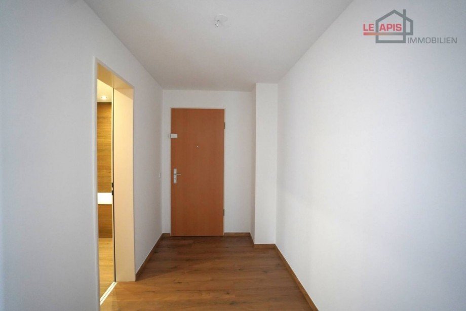 Flurbereich Dachgeschosswohnung Leipzig/ Lausen