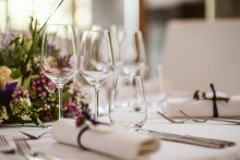 iStock-1082033238 RESERVIERT+++ERSTBEZUG NACH SANIERUNG - TOLLE, LICHTDURCHFLUTETE DG- 2.5-RWG+++