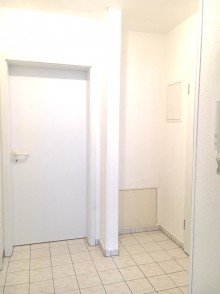 Flur TOLLE, FRISCH RENOVIERTE 2-RWG M. EBK, AR U. BALKON IN BELIEBTER, GRNER LAGE V. LEIPZIG-LINDENTHAL