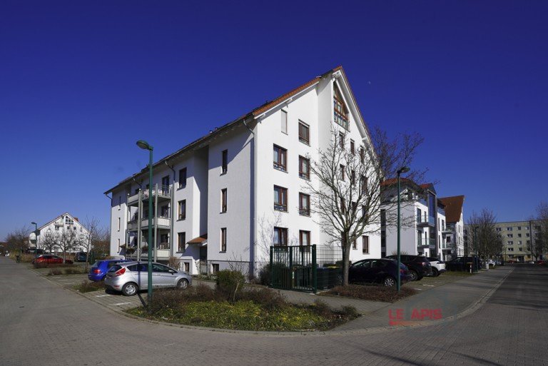 Hausansicht Leipzig / Paunsdorf Erdgeschosswohnung +++3-RWG MIT GROZGIGEM WOHN-/ESSBEREICH, BALKON UND PKW-STELLPLATZ IN PAUNSDORF+++