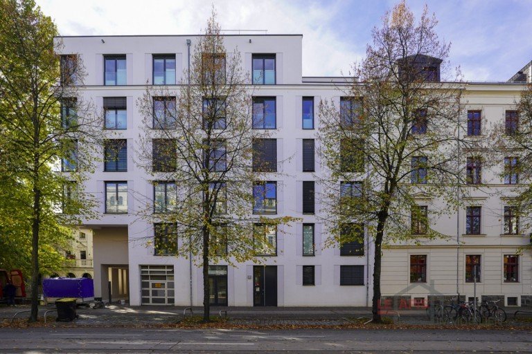 Hausansicht Leipzig / Leipzig Zentrum-Nordwest Etagenwohnung ++AUFGEPASST 4-RWG M. 2 BK U. EBK IN EINER STILVOLLEN VILLA IM BELIEBTEN WALDSTRAENVIERTEL++