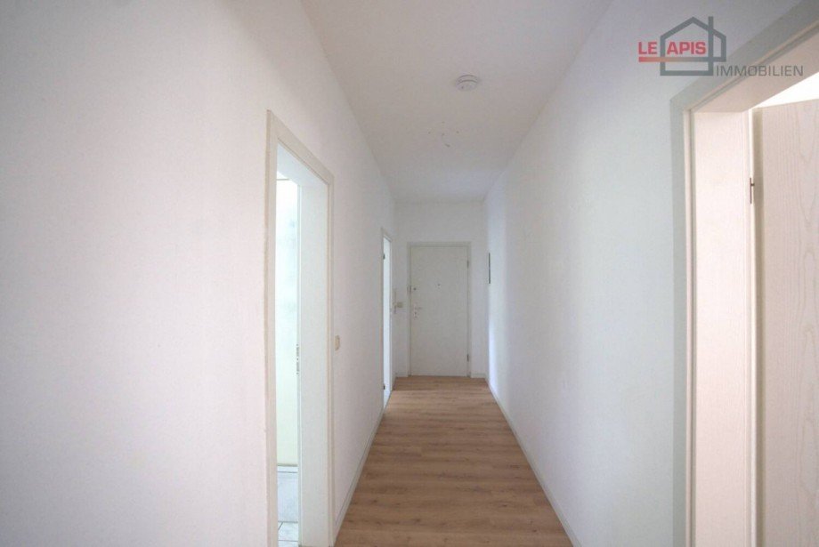 Flurbereich Bild 2 Etagenwohnung Borna