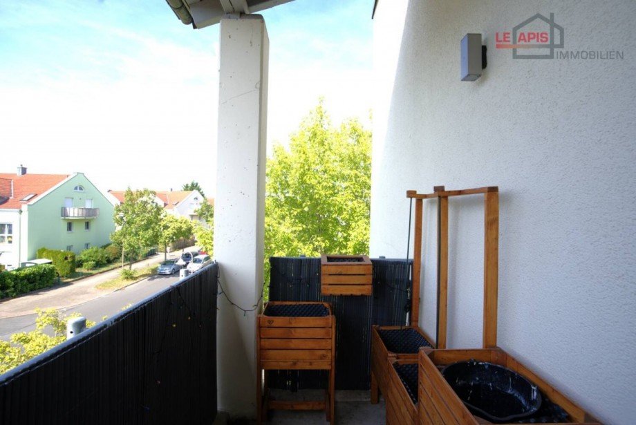 Balkon (Westausrichtung) Schlafzimmer Bild 3 Etagenwohnung Leipzig