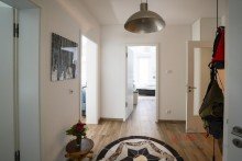 Diele / Flur ++AUFGEPASST 4-RWG M. 2 BK U. EBK IN EINER STILVOLLEN VILLA IM BELIEBTEN WALDSTRA�ENVIERTEL++