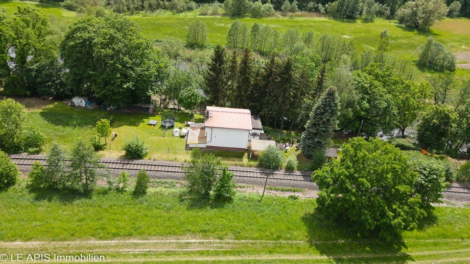Grundst�cks-Ansicht Einfamilienhaus Ro�wein / Gleisberg
