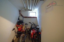 Fahrradraum STILVOLLE, UNVERMIETETE 2-RWG M. BK U. TG IN IDYLLISCHER WOHNLAGE V. LPZ.-LINDENTHAL