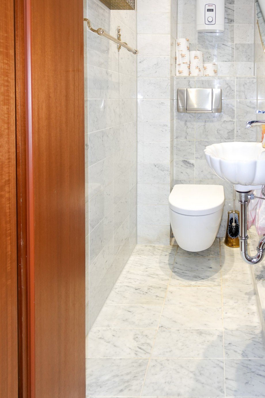 G�ste-WC Maisonettewohnung Duisburg / Duissern