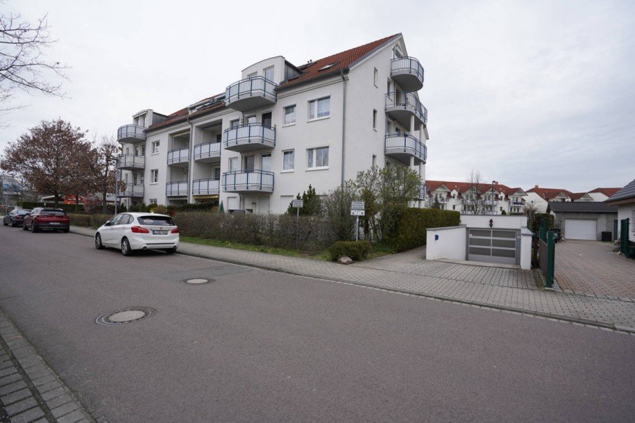 +++Tolle 2-RWG mit Balkon in Leipzig Engelsdorf+++ - Photo 1