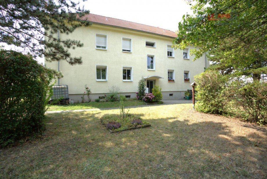 Hausansicht hinten Etagenwohnung Borna