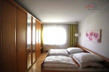 Schlafzimmer +++ EFH IM BUNGALOWSTIL MIT 4 RUMEN IN IDYLLISCHER LAGE V. BAALSDORF INKL. GARAGE U. GARTENBEREICH +++