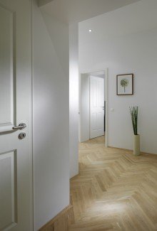 Diele / Flur +++WOHNEN WIE EIN SCHLOSSHERR -  4-RWG IN TOP-LAGE INKL.2 BDERN, KAMIN UND BALKON+++